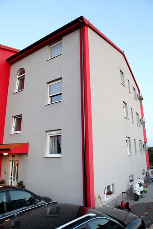 Apartments Saric Pula Eksteriør billede