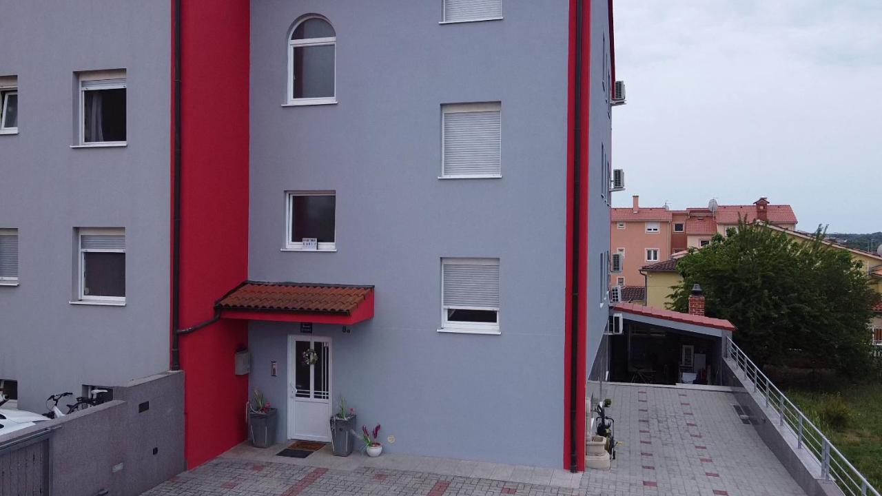 Apartments Saric Pula Eksteriør billede